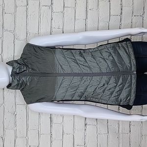 Columbia Hybrid Omni Heat Two-Tone Quilted Thermal/Fleece Vest in Gray/Black